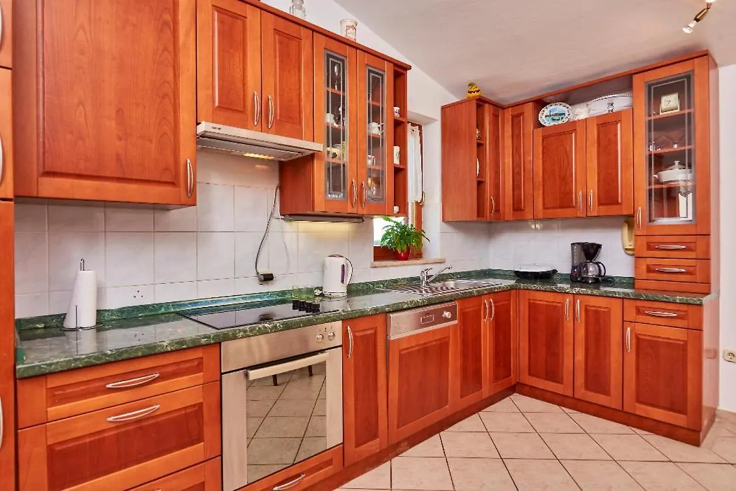 House Gordana For 6-8 Persons With New Jacuzzi And Swimming Pool Villa Liznjan 0*,  Croatia