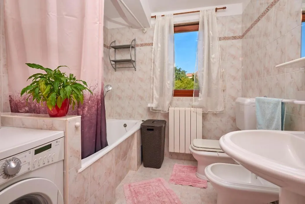 House Gordana For 6-8 Persons With New Jacuzzi And Swimming Pool Villa Liznjan